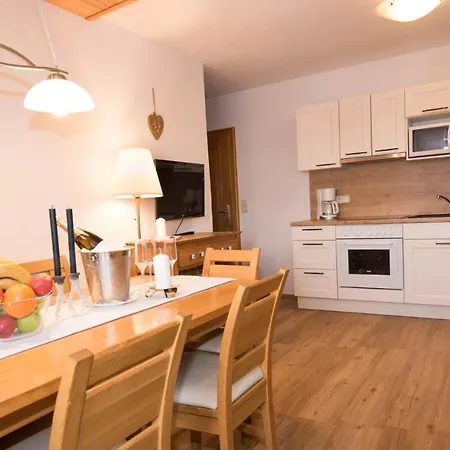 Schwalbennest Mauterndorf (Salzburg)